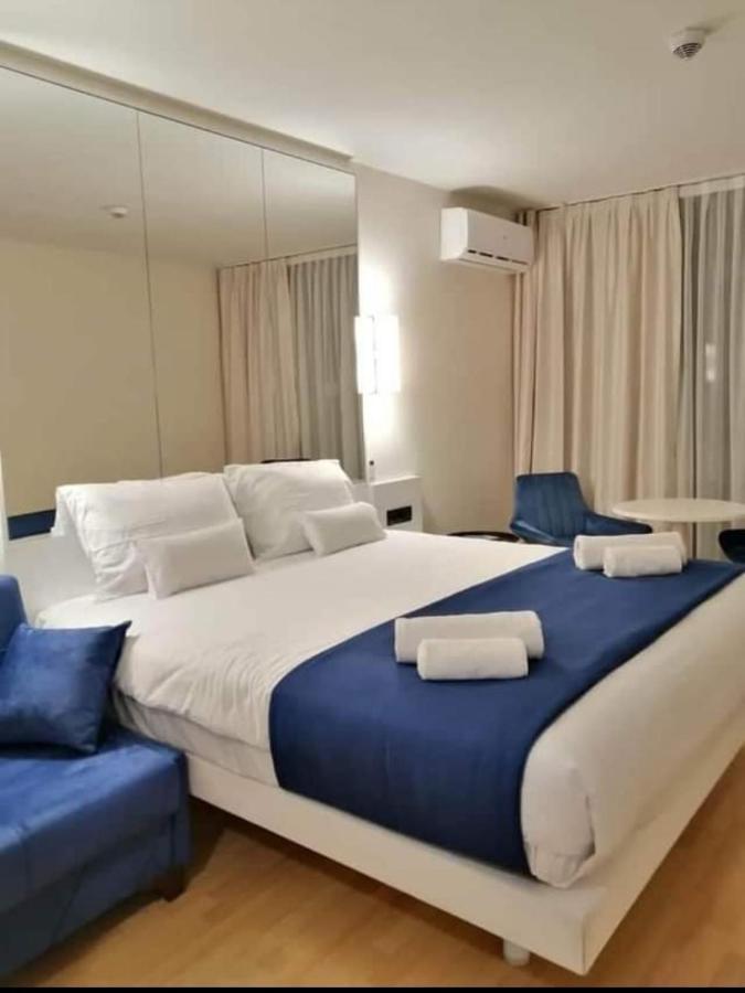 Luxury Sea View Orbi City Batumi Exterior photo
